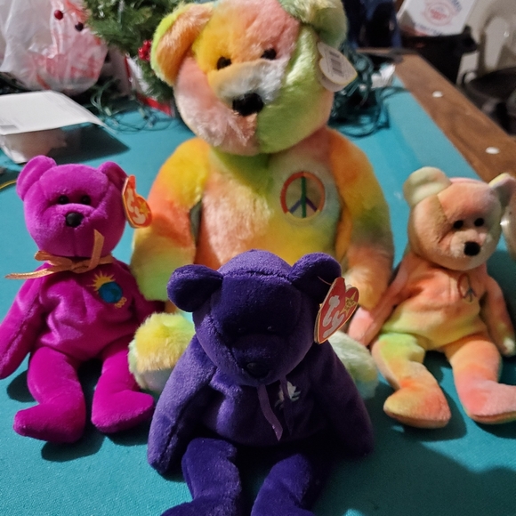 Peace and Friends - Picture 3 of 7